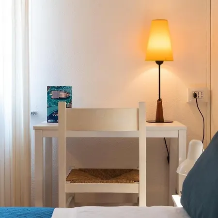 Hotel L'aragosta 3*