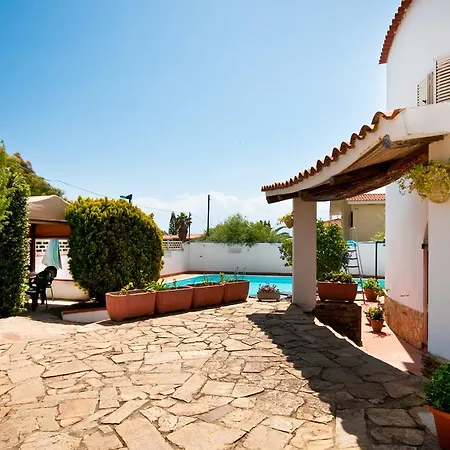 L'aragosta Hotel 3*
