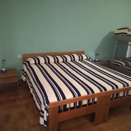 ホテル L'aragosta