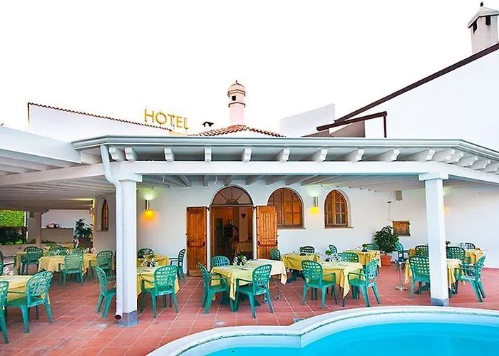 Otel L'aragosta La Caletta
