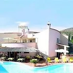 L'aragosta Hotel La Caletta