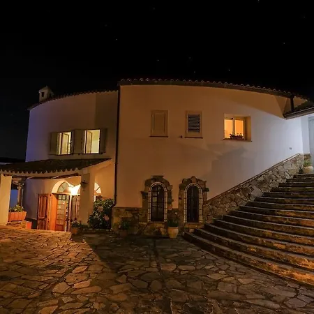 Hotel L'aragosta 3*