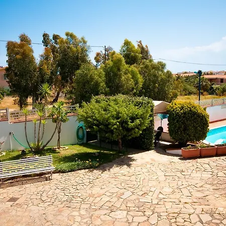 Otel L'aragosta La Caletta