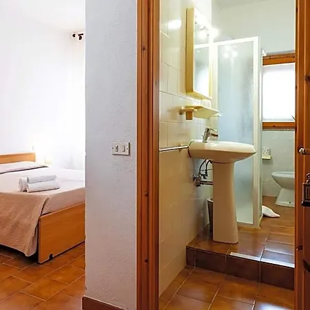 Hotel L'aragosta 3*