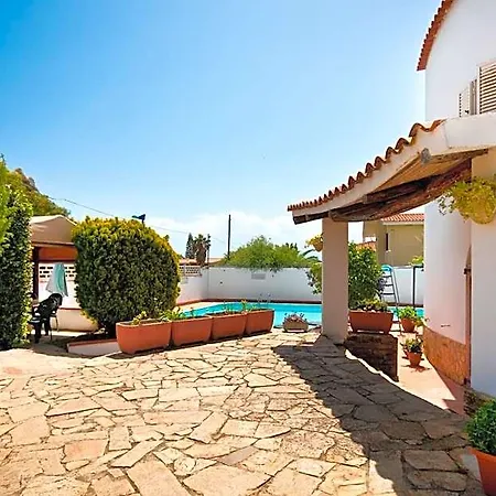 Hotel L'aragosta 3*