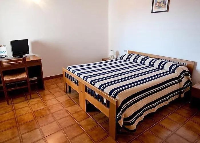 L'aragosta Hotel La Caletta